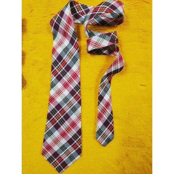 1970s GIMBELS VINTAGE WOOL ~ FAT FATTIE MENS TIE ~ BROWN GREEN RED PLAID ~ 57" - Picture 3 of 4